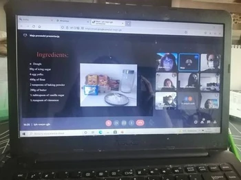 Uczestnicy programu Erasmus łączą się on-line